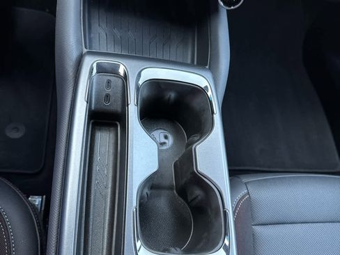 Certified 2024 Chevrolet Equinox EV RS image 34