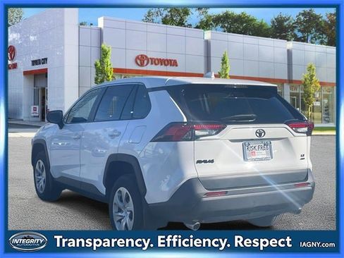 Certified 2023 Toyota RAV4 LE image 8