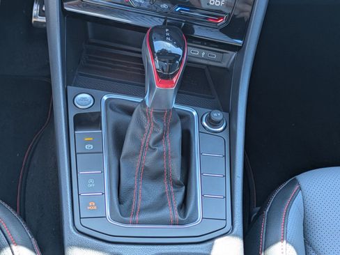 New 2026 Volkswagen Jetta GLI Autobahn FWD image 14