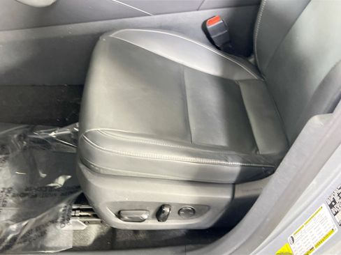 Used 2023 Lexus RX 350 Premium w/ Accessory Package (Z1) image 19