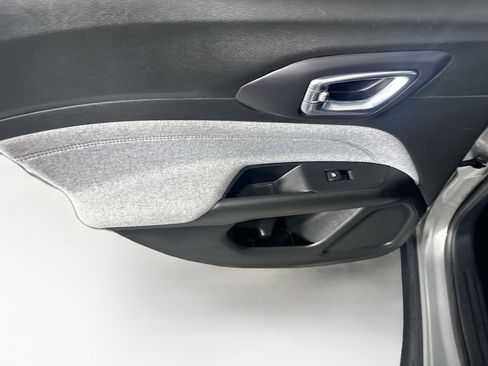 Used 2022 Jeep Compass Latitude image 25