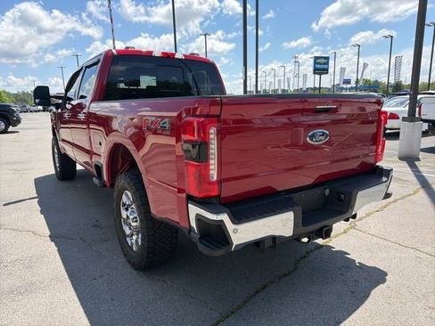 Used 2023 Ford F250 Lariat w/ Lariat Ultimate Package AWD/4WD image 6