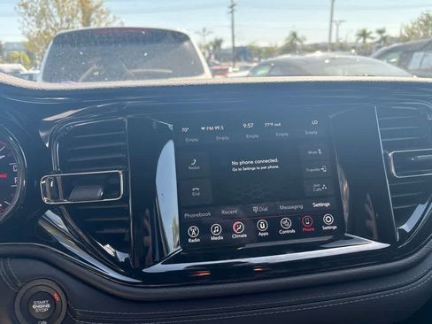 Used 2022 Dodge Durango GT w/ Blacktop Package AWD/4WD image 4