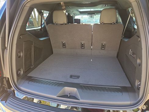 New 2026 GMC Yukon XL Elevation w/ Elevation Premium Package image 7