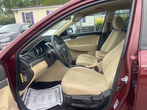Used 2009 Hyundai Sonata GLS FWD image 12