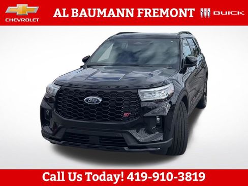 Used 2025 Ford Explorer ST AWD/4WD image 2