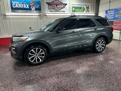 Used 2020 Ford Explorer ST w/ Premium Technology Package image 4