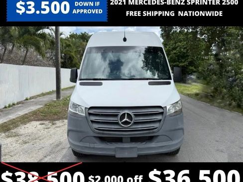 Used 2021 Mercedes-Benz Sprinter 2500 image 2