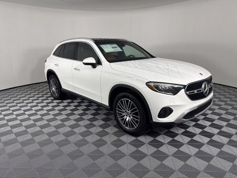 Certified 2026 Mercedes-Benz GLC 300 4MATIC image 1