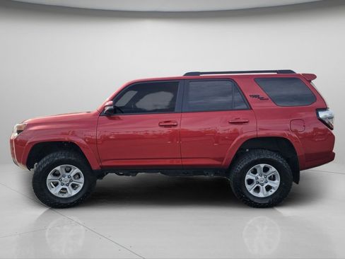 Used 2024 Toyota 4Runner TRD Off-Road Premium w/ Moonroof Package AWD/4WD image 26
