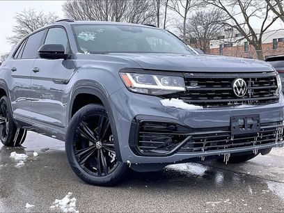 Used 2023 Volkswagen Atlas Cross Sport SEL R-Line