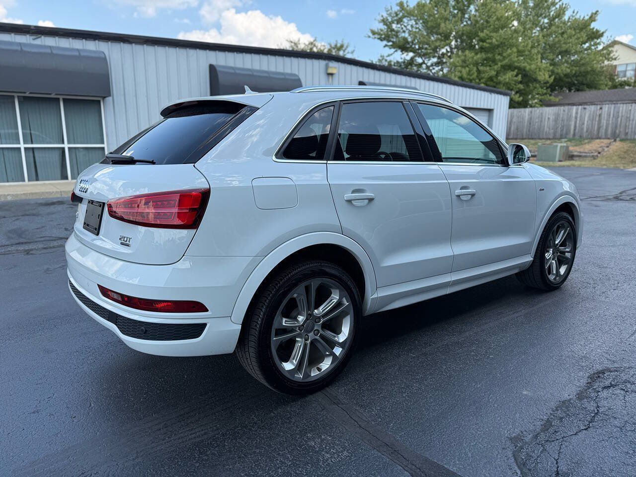 Used 2018 Audi Q3 2.0T Premium Plus AWD/4WD image 7