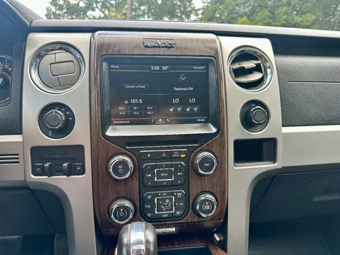 Used 2013 Ford F150 Lariat w/ Luxury Equipment Group AWD/4WD image 24