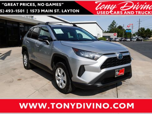 Used 2020 Toyota RAV4 LE w/ All Weather Liner Package AWD/4WD image 1