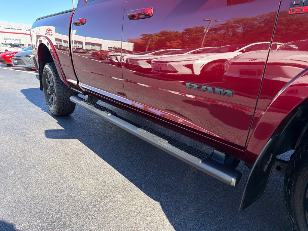 Used 2020 RAM 2500 Laramie w/ Night Edition AWD/4WD image 4