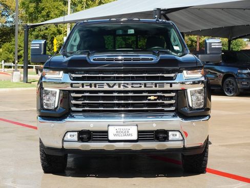 Used 2023 Chevrolet Silverado 2500 LTZ w/ LTZ Plus Package image 7