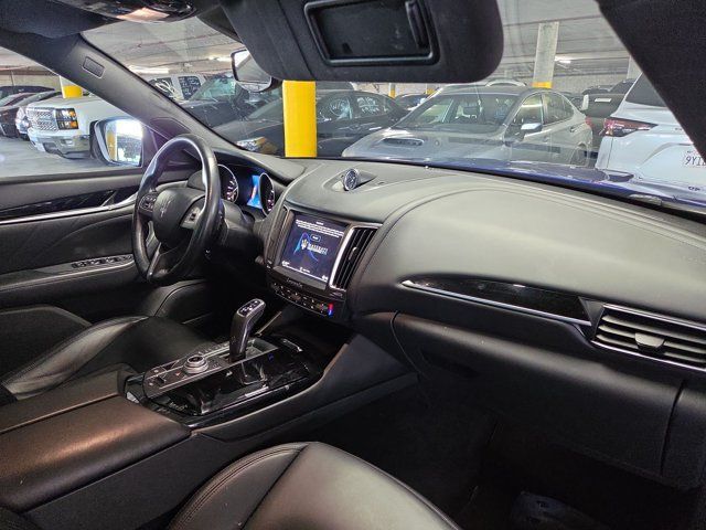 Used 2019 Maserati Levante AWD/4WD image 19