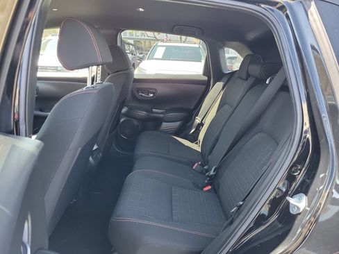 Used 2024 Honda HR-V Sport image 16