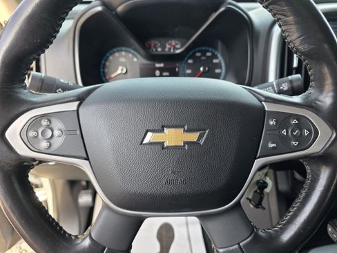 Used 2019 Chevrolet Colorado LT image 35