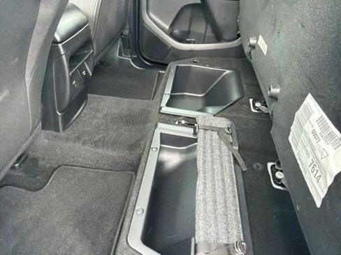 Used 2023 Ford Ranger XLT w/ Equipment Group 302A High AWD/4WD image 15