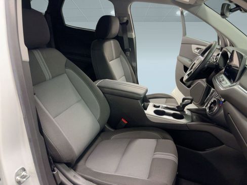 Used 2024 Chevrolet Blazer LT w/ Convenience Package image 31