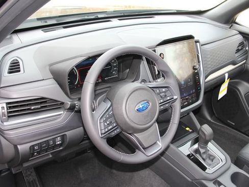 Certified 2025 Subaru Forester Limited AWD/4WD image 19