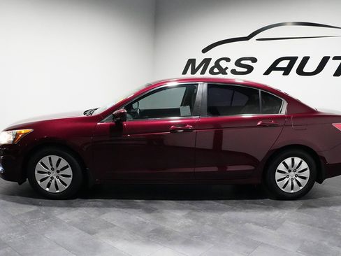 Used 2012 Honda Accord LX image 2