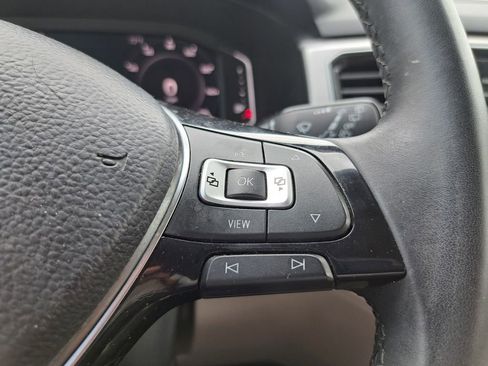 Used 2019 Volkswagen Atlas SEL R-Line image 13