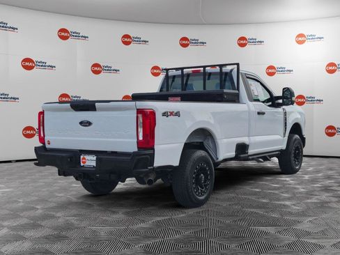 Used 2025 Ford F250 XL AWD/4WD image 5