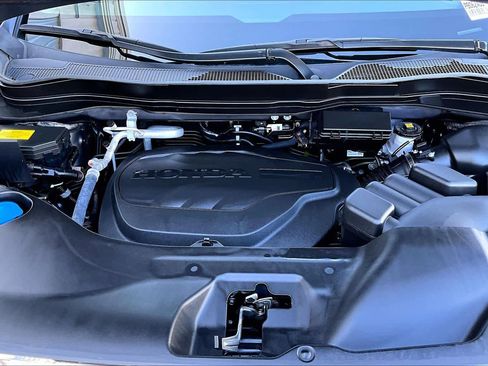 Used 2023 Honda Ridgeline RTL-E image 32