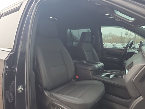 Used 2024 Chevrolet Tahoe LS image 28