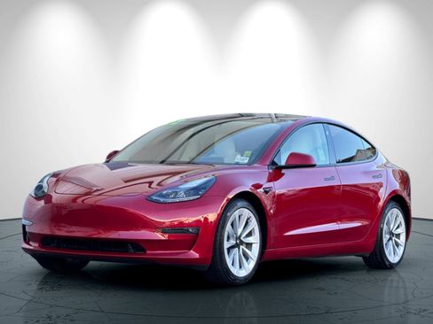 Used 2022 Tesla Model 3 Long Range image 8