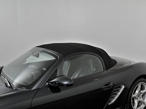 Used 2007 Porsche Boxster image 17