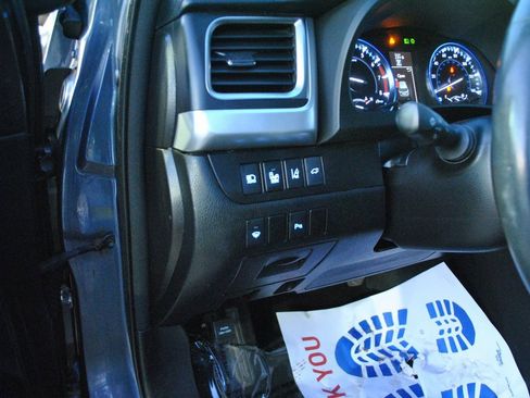 Used 2014 Toyota Highlander Limited image 20