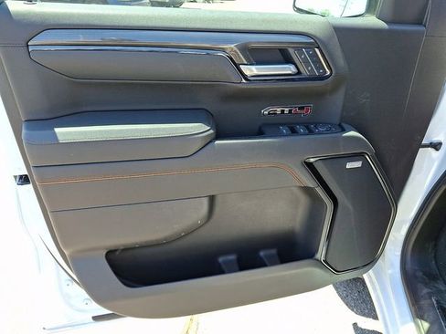 Used 2025 GMC Sierra 1500 AT4 AWD/4WD image 9