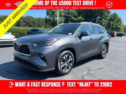 Used 2025 Toyota Highlander XLE