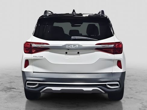 Used 2023 Kia Seltos Nightfall Edition image 6