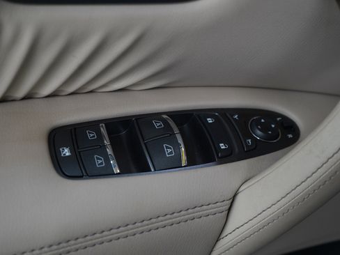 Used 2024 Nissan Armada SL w/ Cargo Package AWD/4WD image 27