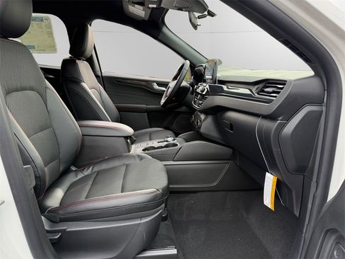 New 2026 Ford Escape ST-Line w/ Cold Weather Package image 14