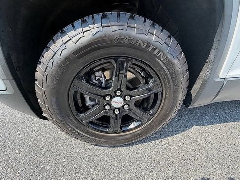 Certified 2023 GMC Acadia AT4 AWD/4WD image 10