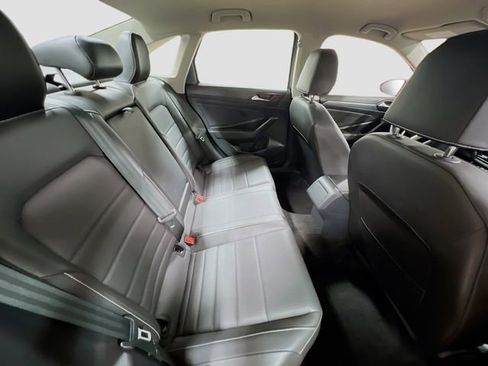 Used 2024 Volkswagen Jetta SE image 25