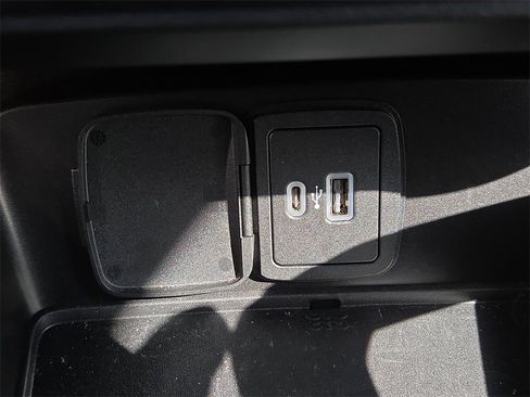 Used 2021 Ford Bronco Big Bend image 24