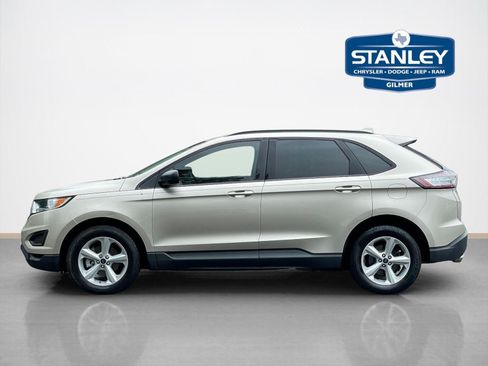 Used 2017 Ford Edge SE w/ Cargo Accessory Package FWD image 6