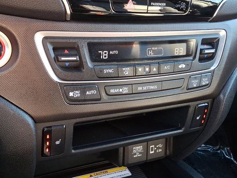 Certified 2023 Honda Passport TrailSport image 15