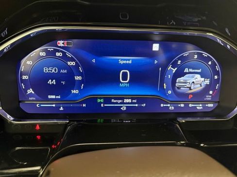 Used 2025 Chevrolet Silverado 1500 LT image 19