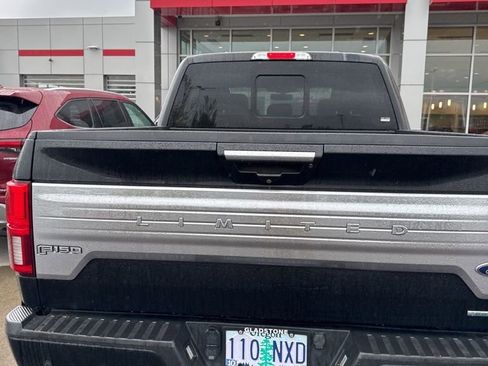 Used 2018 Ford F150 Limited image 3
