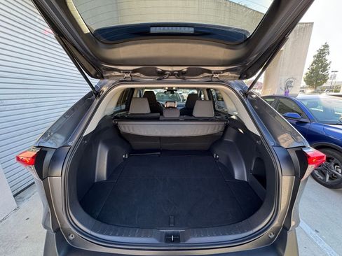 Used 2025 Toyota RAV4 XLE w/ Weather Package image 31