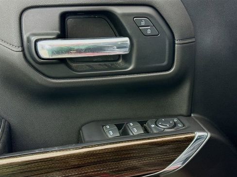 Used 2019 Chevrolet Silverado 1500 LT w/ All-Star Edition AWD/4WD image 19