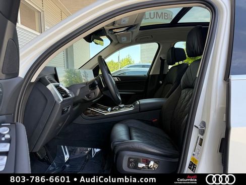 Used 2023 BMW X7 xDrive40i AWD/4WD image 23