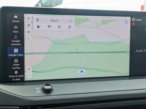 Used 2024 Honda Accord Touring image 13